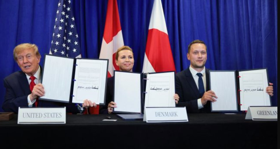 Трамп, Фредеріксен і Нільсен підписали історичну угоду щодо Гренландії Трамп, Фредеріксен і Нільсен підписали історичну угоду щодо Гренландії